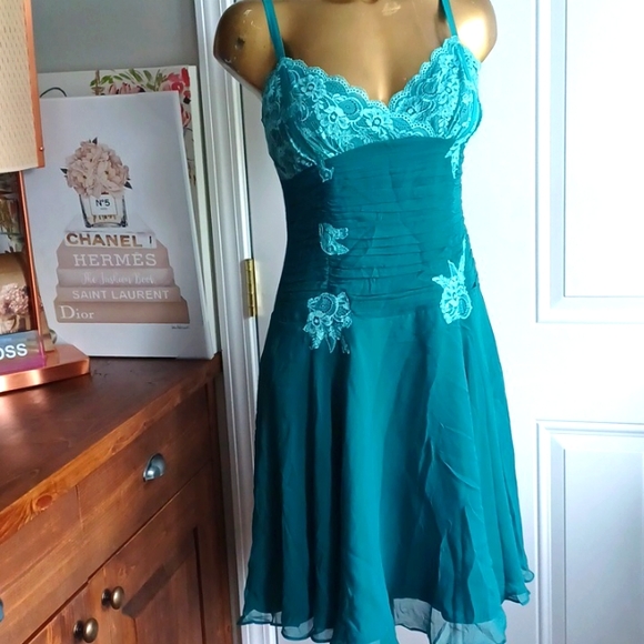 Betsey Johnson Dresses & Skirts - Vintage Betsey Johnson silk  dress